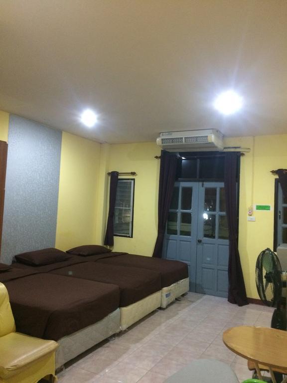 Andaman Place Guesthouse Patong Ngoại thất bức ảnh